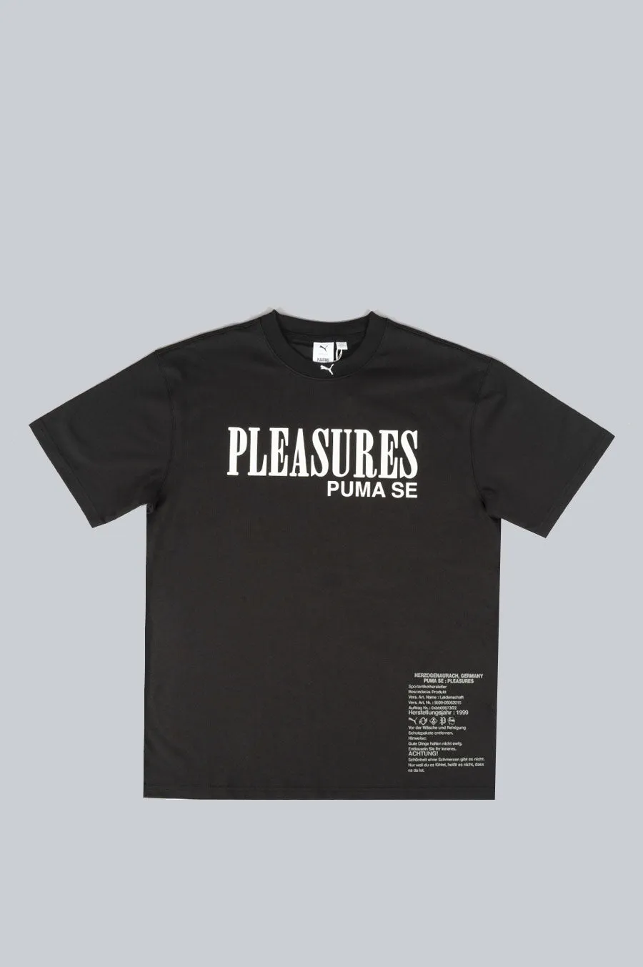PUMA X PLEASURES TYPO TEE BLACK