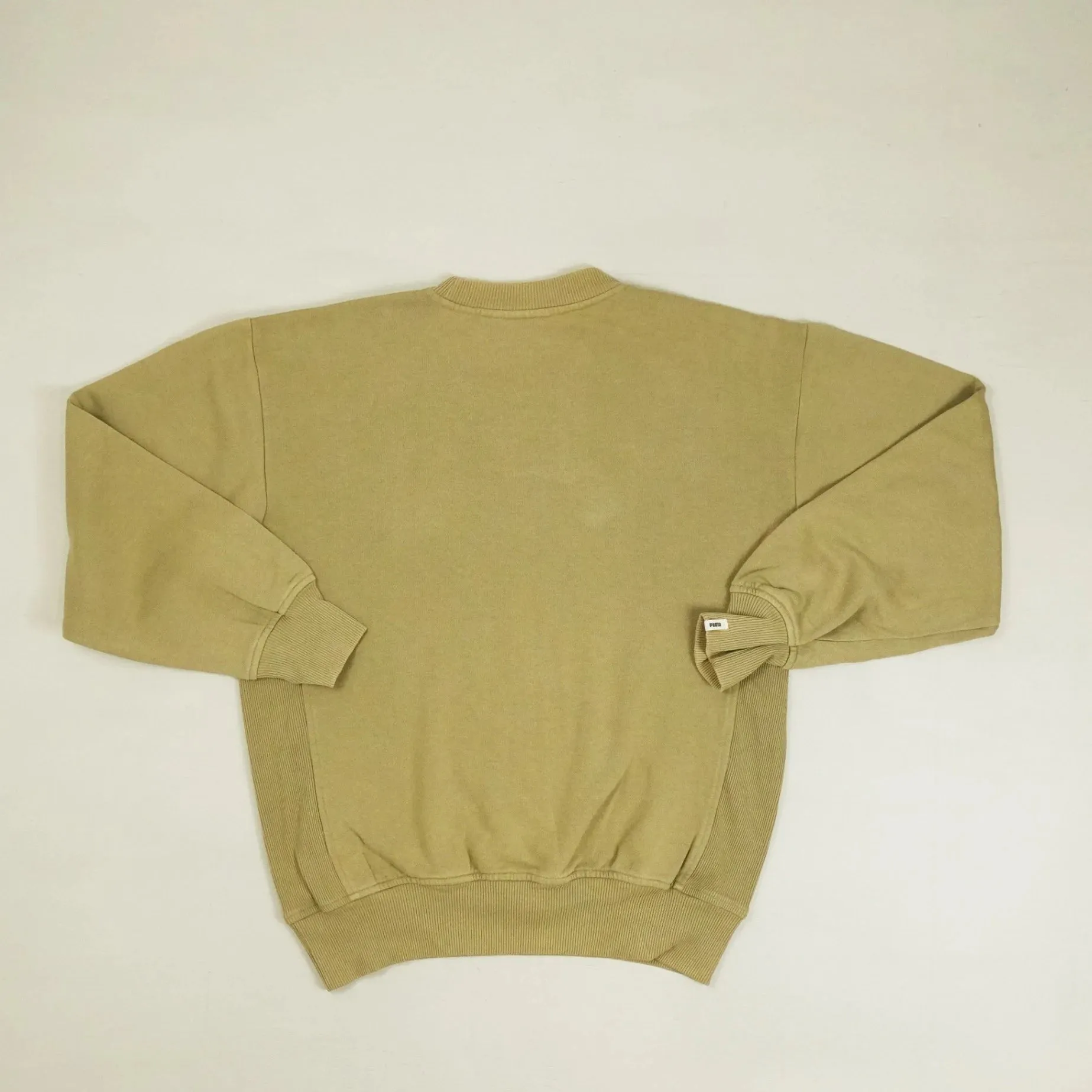 Vintage Puma Beige Sweatshirt (M)